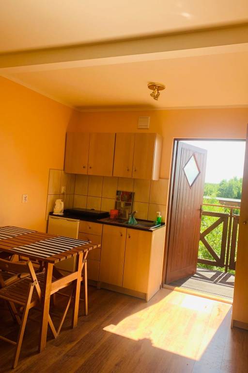 Apartment with terrace, BBQ & garden | Nature view — photo 5