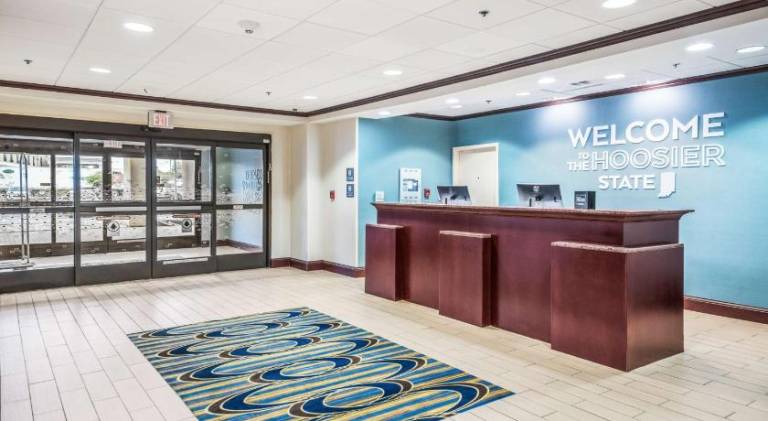 Hampton Inn Greenfield — photo 4
