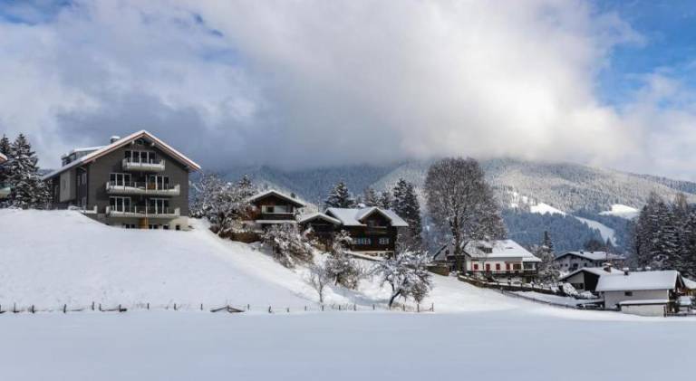 Apartment with jacuzzi in Oberammergau