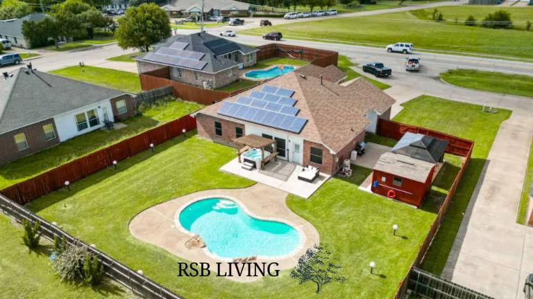 Villa  Red Oak