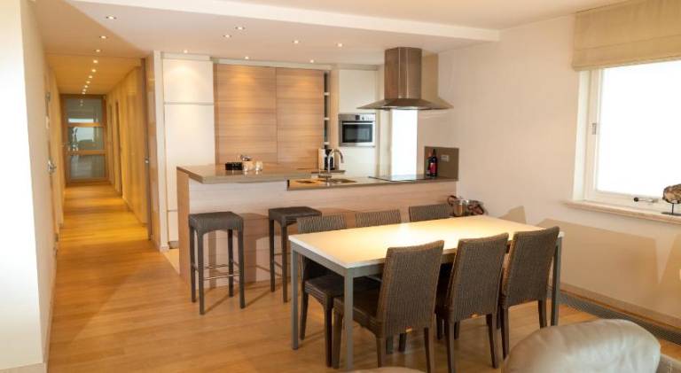 Rental apartment with 3 rooms for 8 persons — photo 3