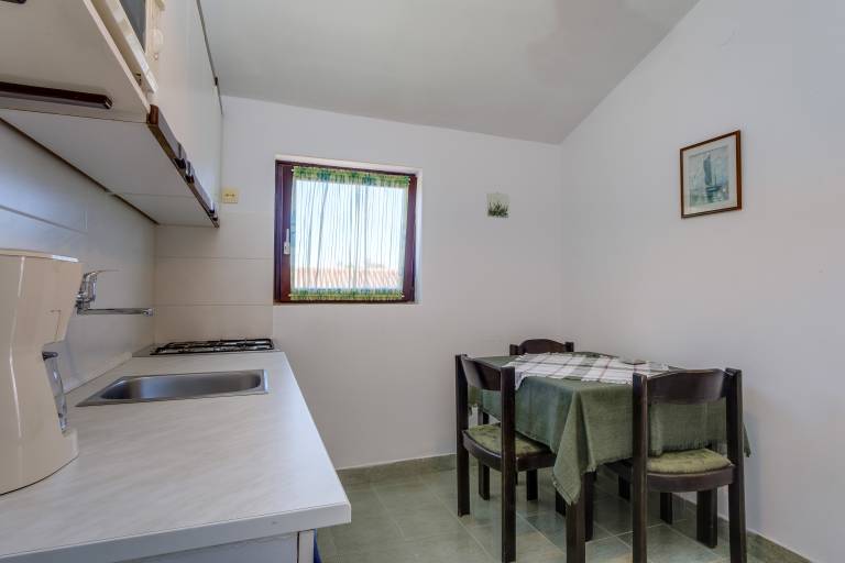 One bedroom apartment with terrace Artatore, Lošinj (A-7934-b) — photo 2