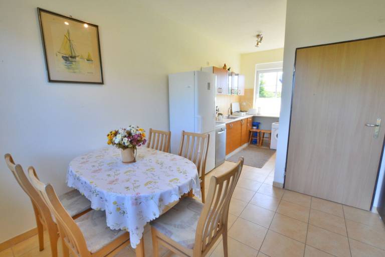Family-oriented pleasant house with yard, BBQ & patio | Sea view | Dogs allowed — photo 5