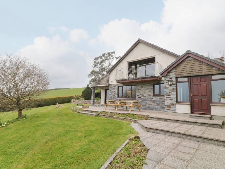 Family-friendly cottage with garden | Pets allowed — photo 2
