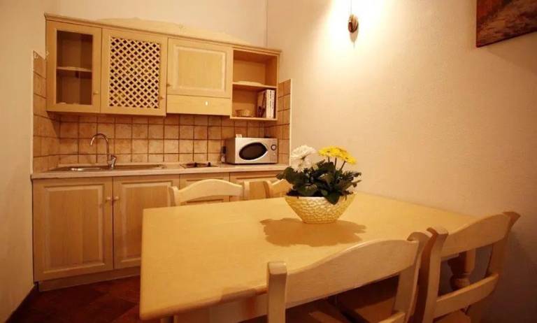 Rental apartment with terrace & pool — photo 5