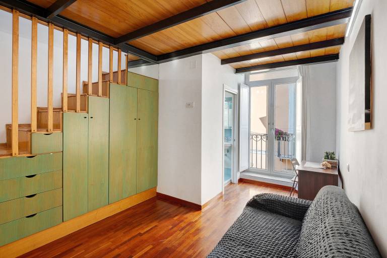 Dedicated room with terrace & fast internet | City view | Next to the beach | Dogs allowed — photo 4