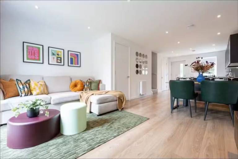 Apartment  Salford