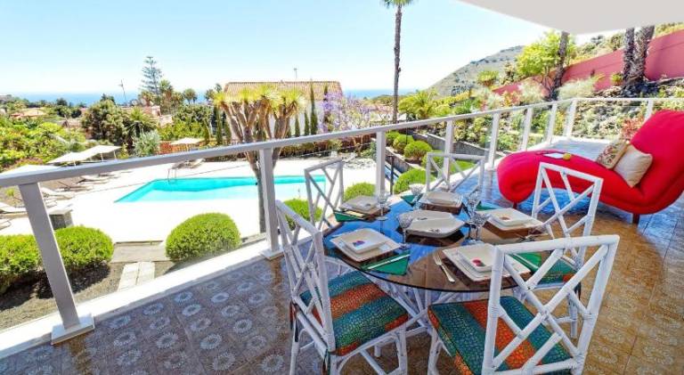 Charming house with pool | Pets are welcome — photo 3