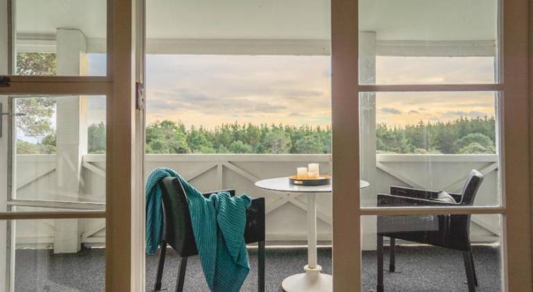 Lodge with terrace | Pets allowed — photo 3