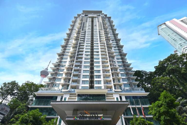 Three Bedroom Suite near Petronas Towers