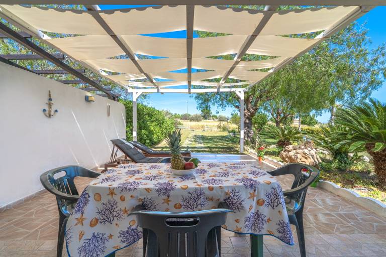 Vacation Home "San Lorenzo" with Private Terrace, Private Garden and A/C — photo 3