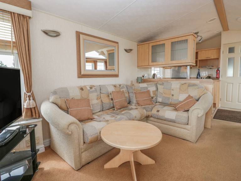 Family-oriented cottage with garden | Pet-friendly — photo 3