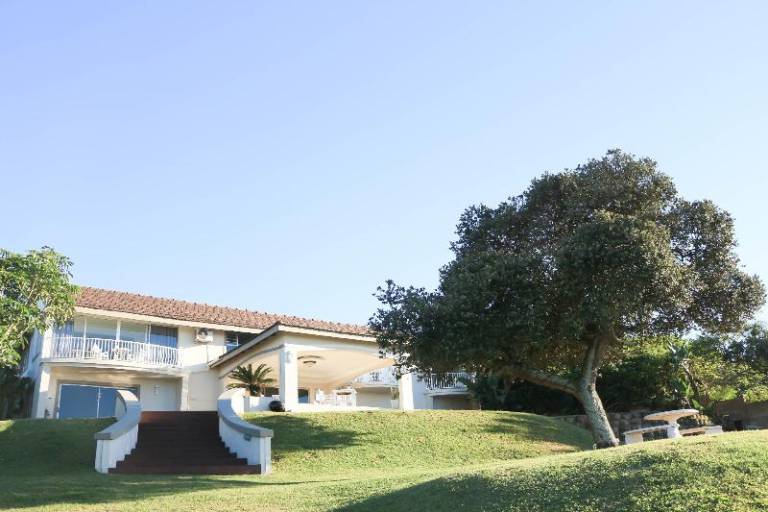 Apartment  Athlone Park