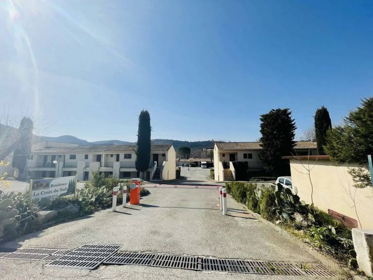 Appartement Gréoux-les-Bains