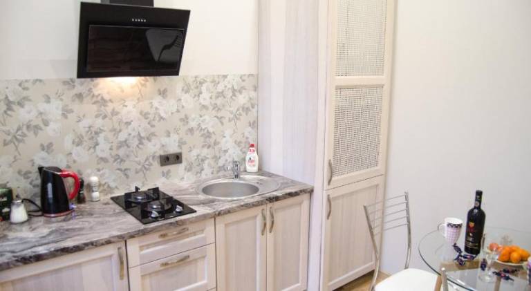 Apartment | Close to Nativity Cathedral — photo 4