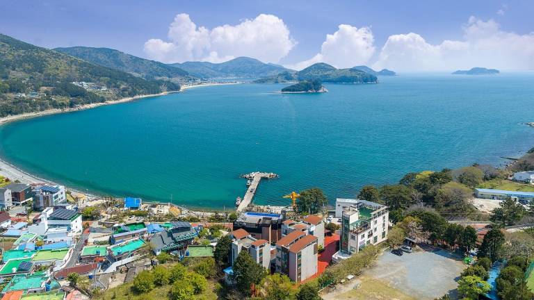 Geoje Lohas Condo Pet Friendly