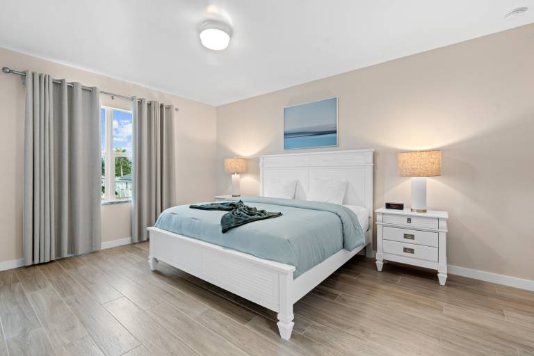 Family-oriented lovely condo with barbeque & heated pool | Pet-friendly — photo 4