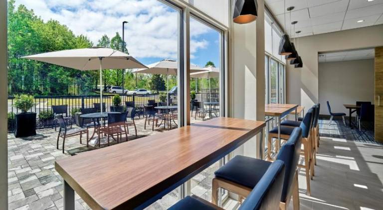 Holiday Inn Express Huntsville Space Center By IHG — photo 2
