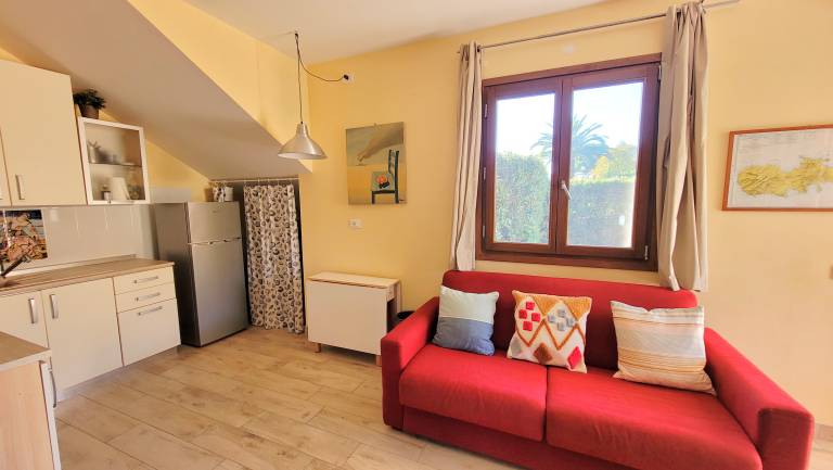 Holiday apartment with garden & terrace | Beach nearby | Pet-friendly — photo 3