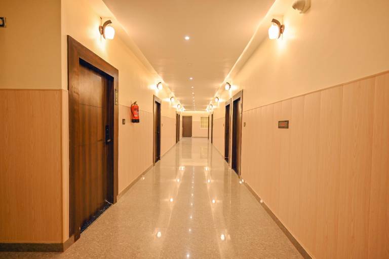 Madhuram Hotel — photo 4