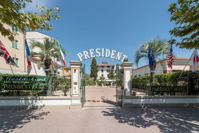 President Hotel — photo 4