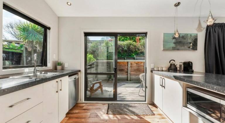 Charming vacation home | Pet-friendly — photo 5