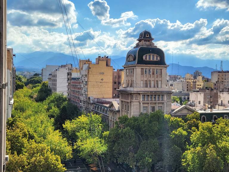 Children-friendly nice rental apartment | City view | Pets allowed — photo 2