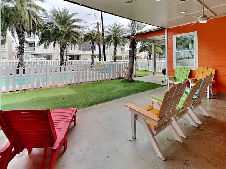 AVG6222-Beach Club 2 — photo 4