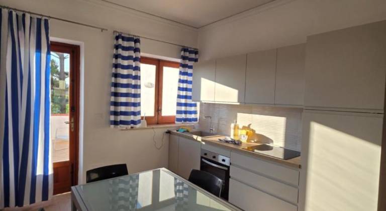 House | Close to the beach | Pets allowed — photo 4