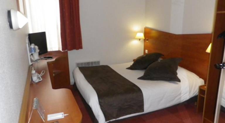 Kyriad Chantilly Hotel in Senlis