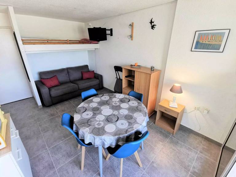 Rental apartment with 1 room for 4 persons — photo 4