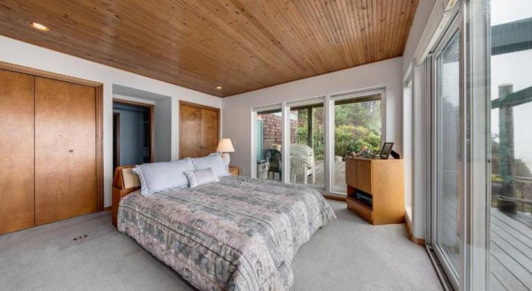 House | Close to the beach | Pets allowed — photo 2