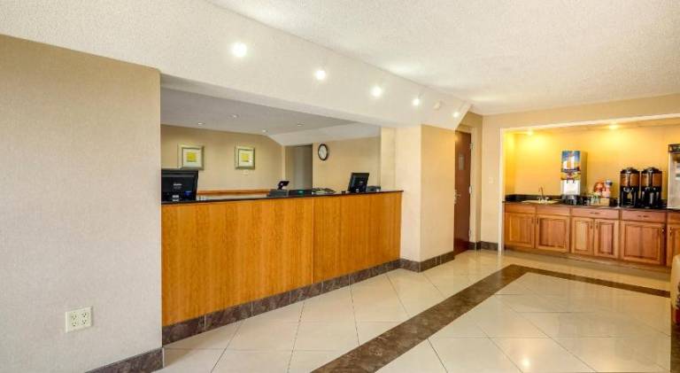 Red Roof Inn Virginia Beach - Norfolk Airport — photo 3