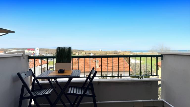 Holiday apartment with terrace — photo 3