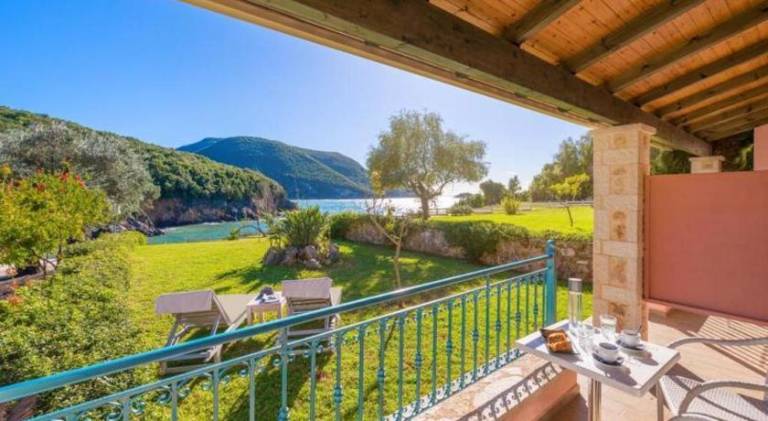 Εξυπηρετούμενο διαμέρισμα Perdika