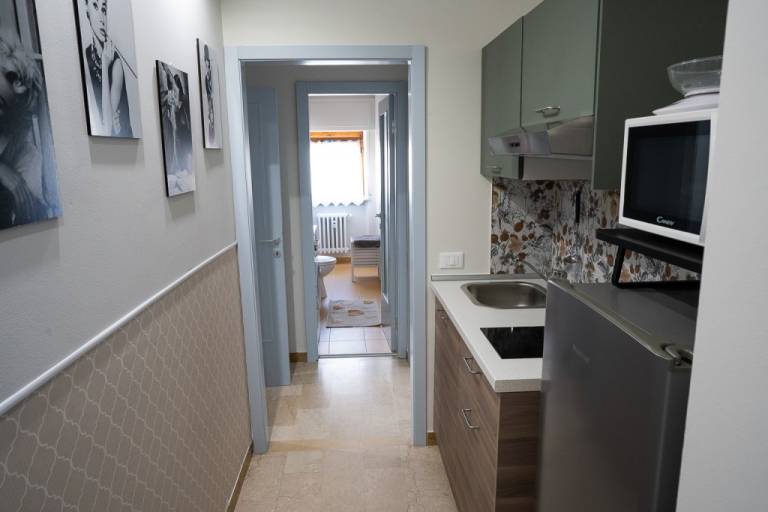 Holiday apartment with patio — photo 4