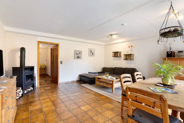 Holiday apartment with grill, terrace & garden | Garden view — photo 4
