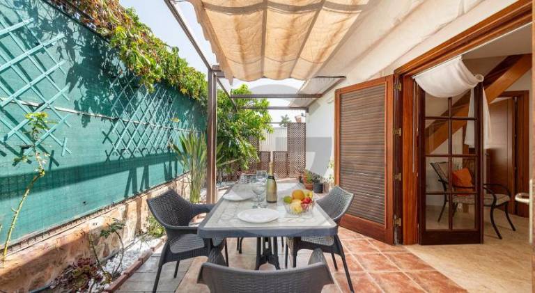 Sun & Beach Apartment in San Bartolomé de Tirajana