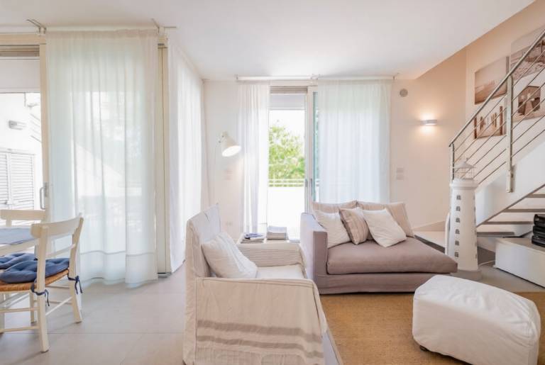 Holiday apartment with terrace — photo 2