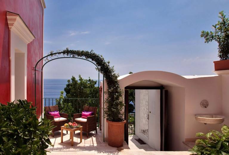 Villa with terrace, sauna & private pool — photo 3