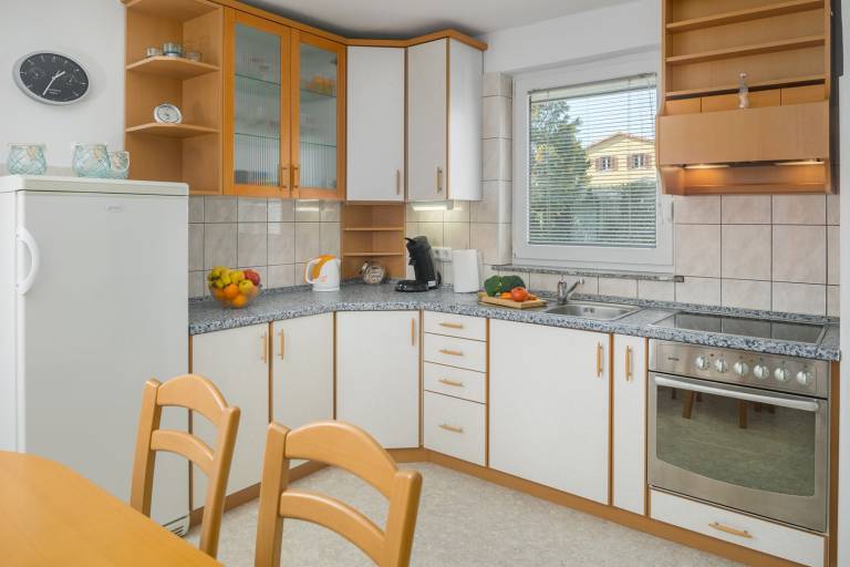 Apartment with BBQ & yard | Pet-friendly — photo 4
