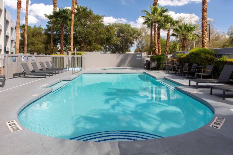 Hampton Inn Las Vegas/Summerlin — photo 2