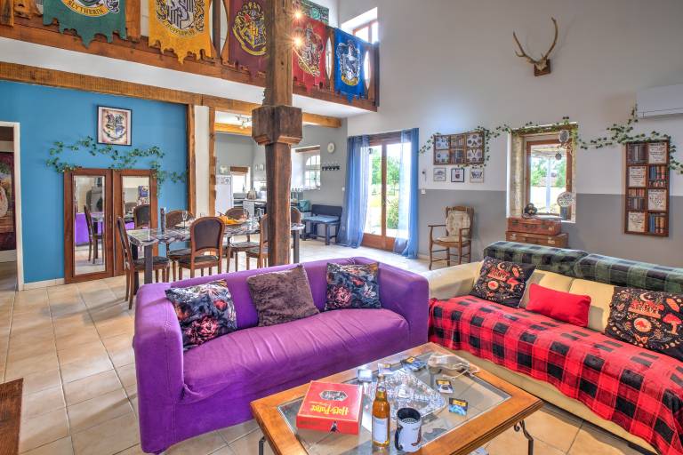 Magical Stay at the Magicogîte – Harry Potter, with Shared Pool and Air Conditioning in Bergerac