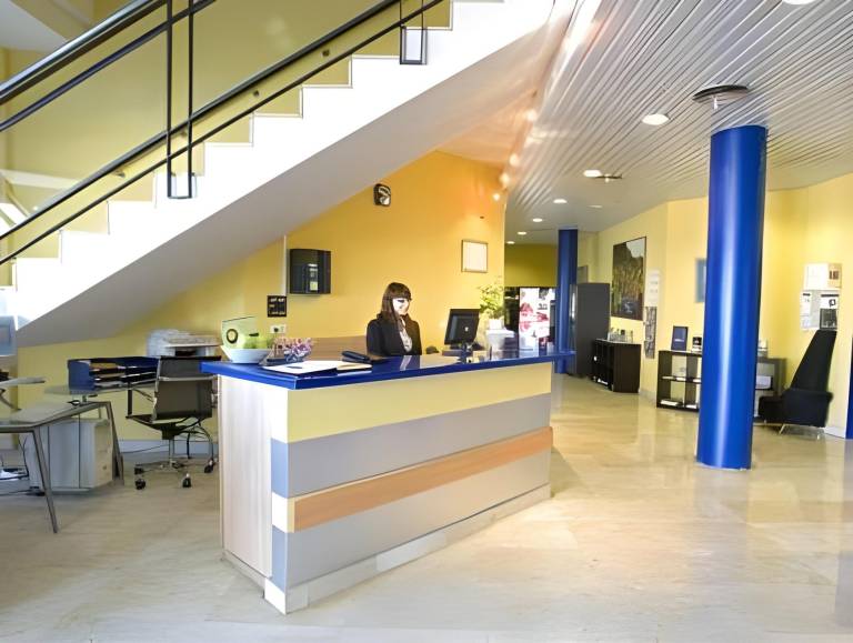 Iraipe Logrono Hotel — photo 5