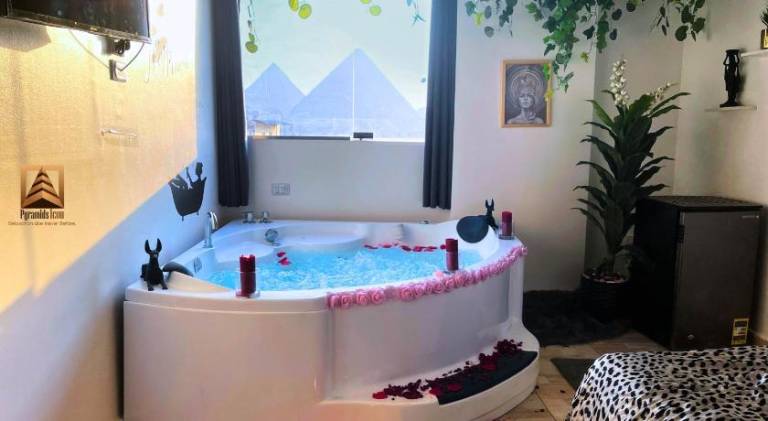 Holiday apartment with hot tub — photo 4