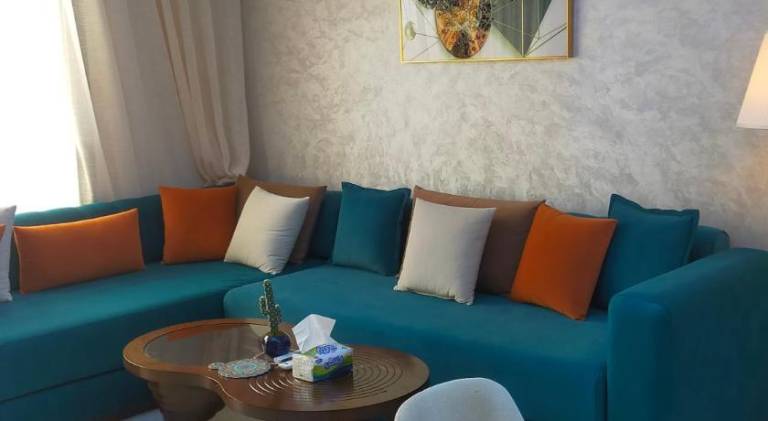 Apartment with pool — photo 4