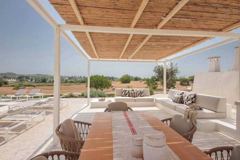 Villa with private pool & barbeque — photo 3