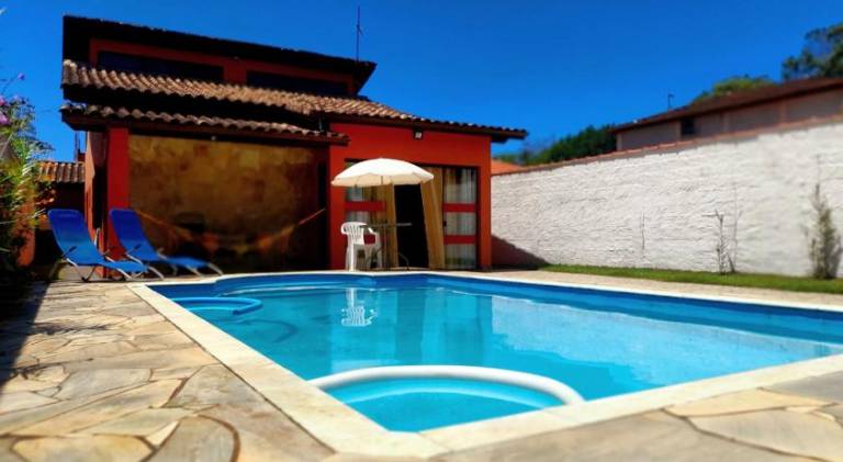 House with pool | Pets allowed in Caraguatatuba
