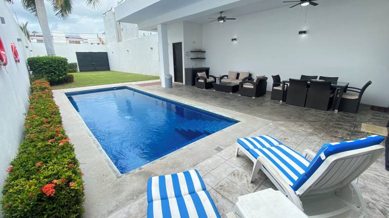 Casa Barra de Navidad