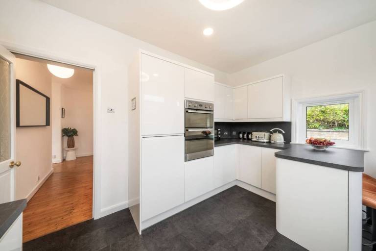 Taigh Tatha - stylish 3 bed home — photo 3